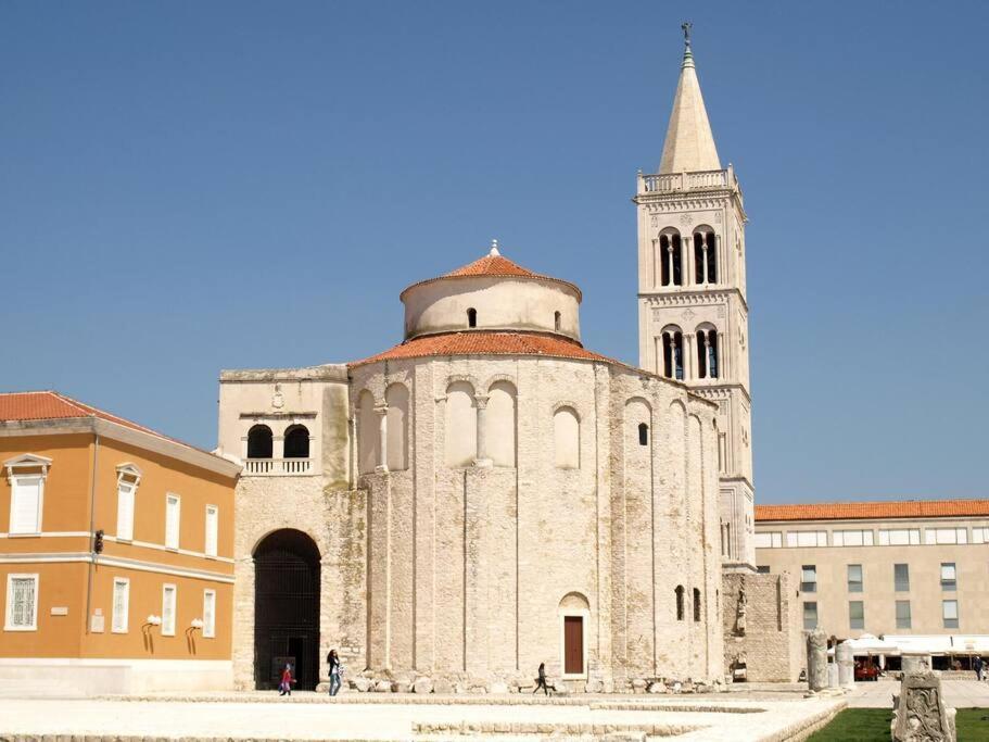 Apartman Ana Iadera With Balcony And Parking Zadar Exterior foto